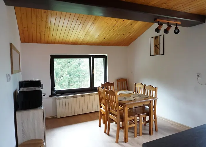Nad Strumyczkiem - Pokoje Goscinne - Apartamenty Z Przymrozeniem Oka